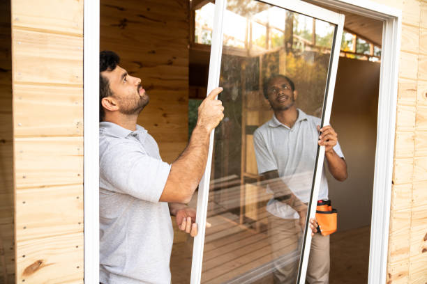 Best Attic Insulation Installation  in Smithville, MO